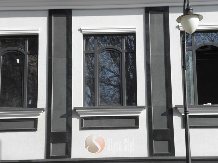 listwa podokienna - listwa podokienna - gzyms pod parapetem