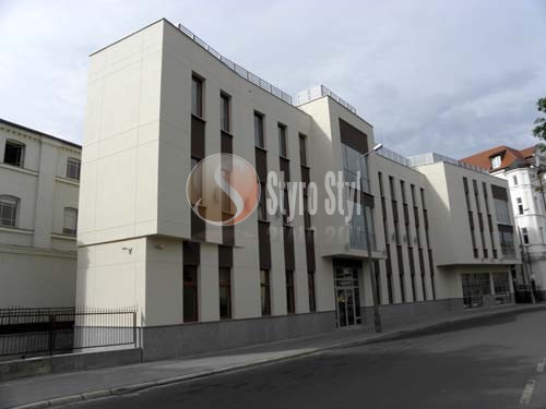 najładniejsze elewacje domów, sztukateria elewacyjna, kolory elewacji, elewacje