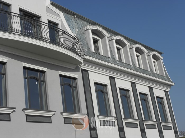 aranżacja zewnętrzna z sztukaterią