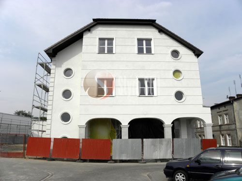 Montaż sztukaterii, kleje i szpachle