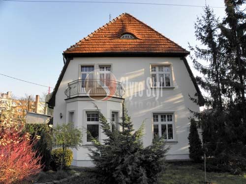 Listwy elewacyjne styropianowe powlekne