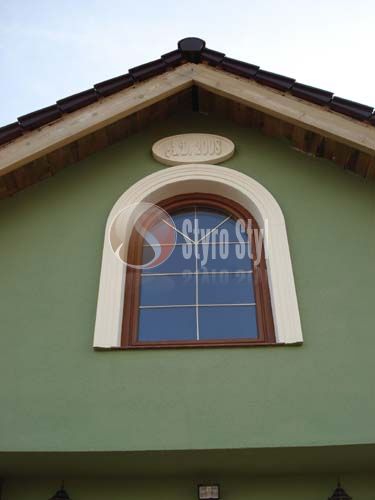 tablice i herby, tablica anno domini, tablica a.d., tablica z nazwą ulicy, tablica z numerem domu