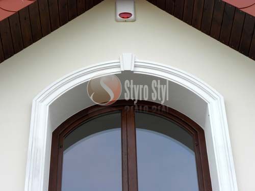 zwornik elewacyjny, zwornik nad okno, zwornik nad drzwi