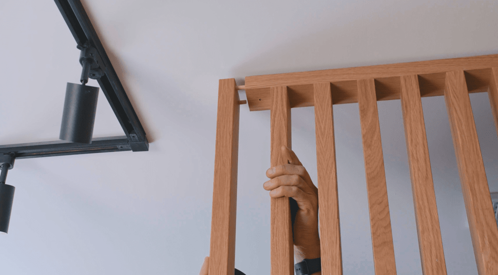 lamele ścienne, montaż lameli ściennych, lamele na ścianę, lamele wolnostojące, ściana z lameli