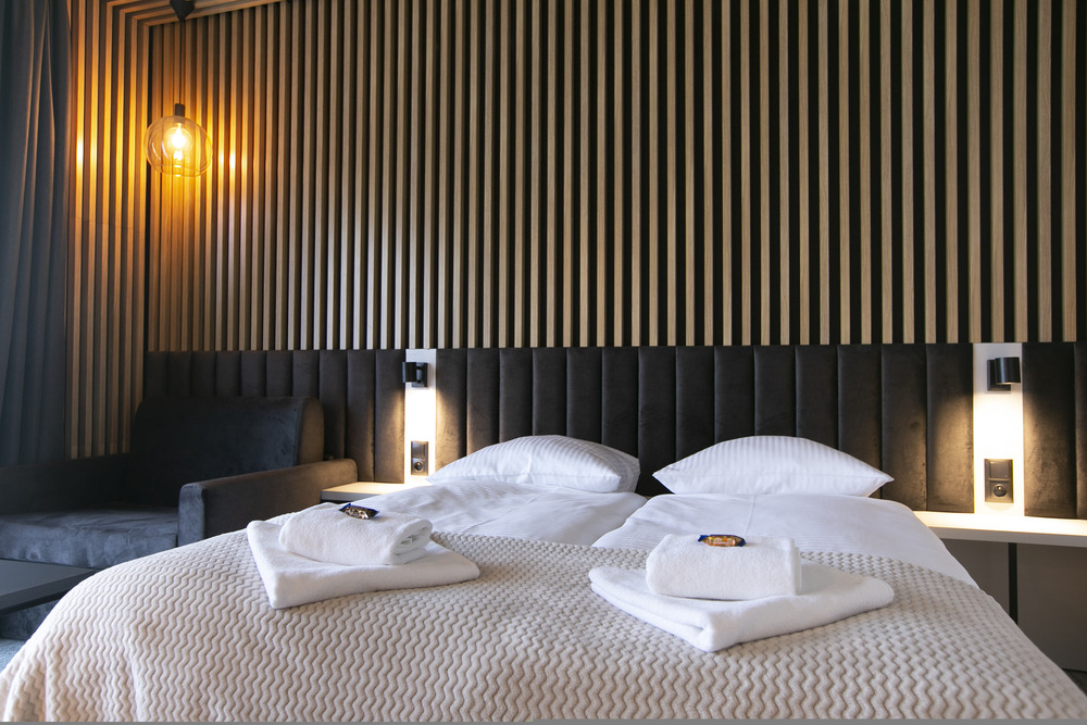 Lamela ścienna, lamele ścienne, lamela na ścianę, lamele na ścianę, ścianki z lameli, lamele mdf